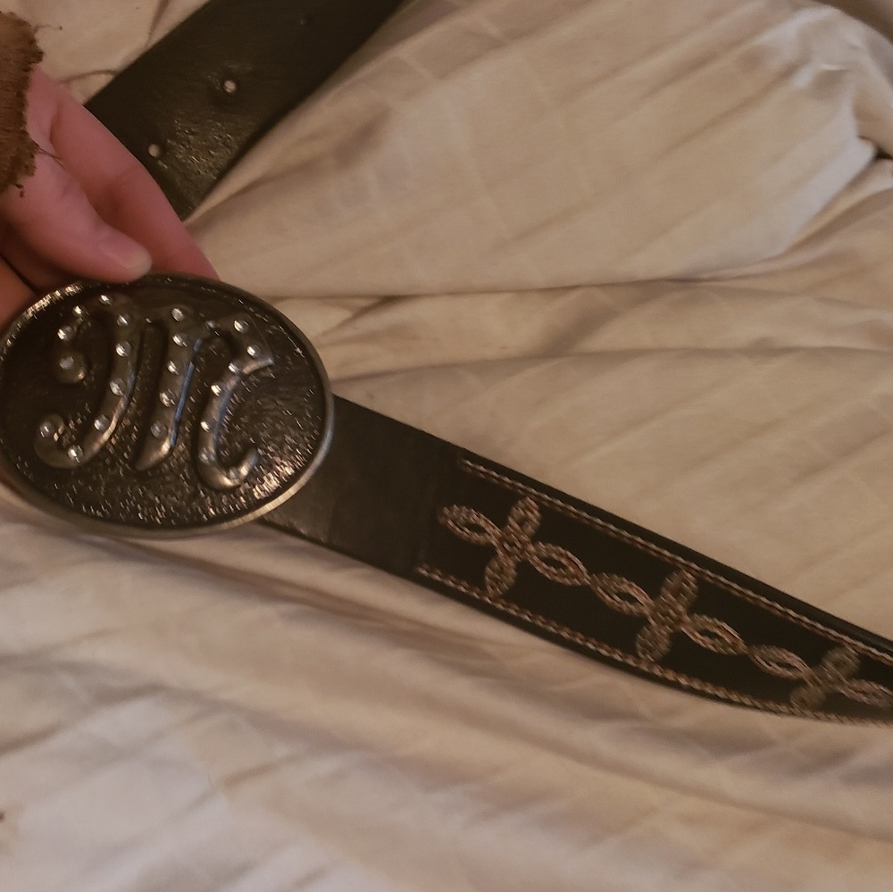 Miss Me belt with buckle